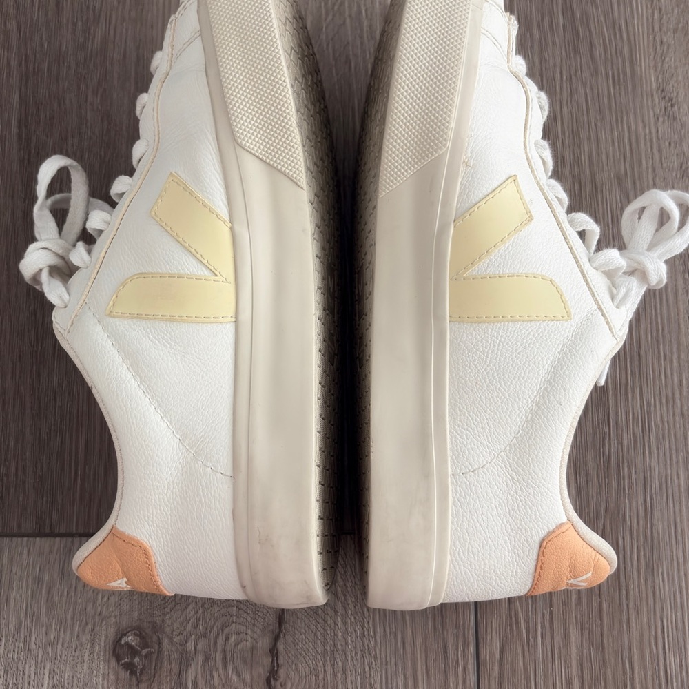 Veja Women's White Sneakers with Yellow V Logo and Peach Heel Tab - Picture 5 of 10